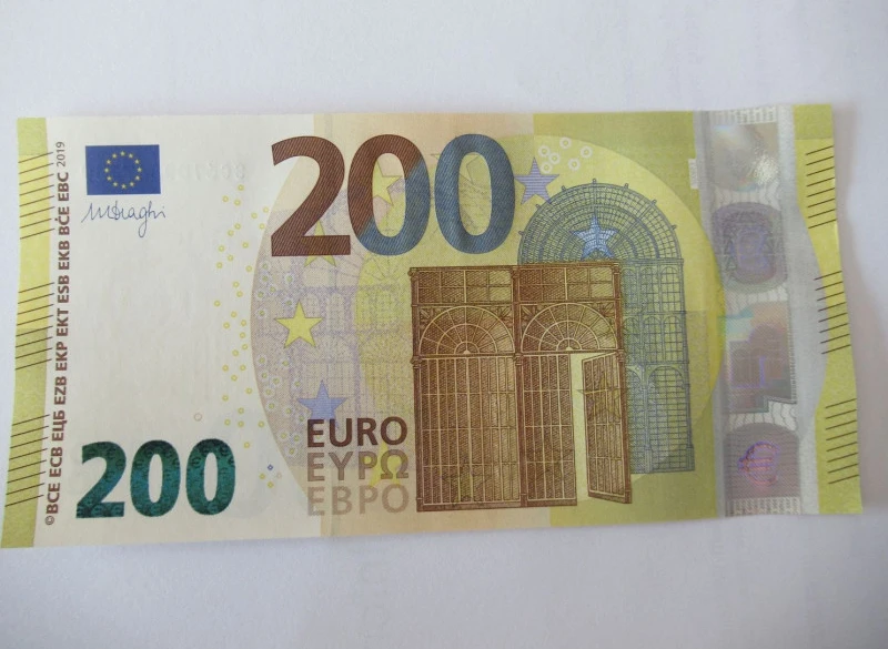 faux billet de 200 euros