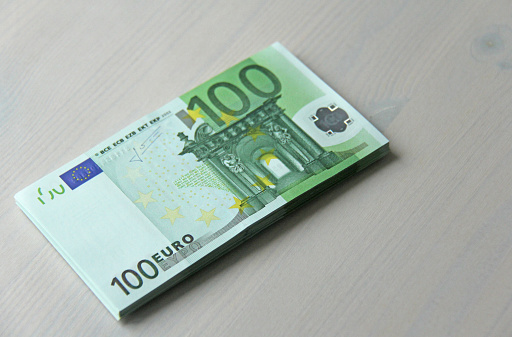 faux billet de 100 euros